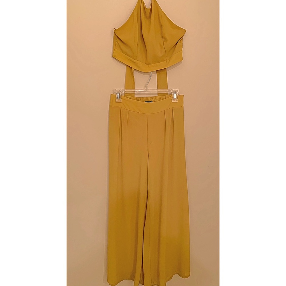 Fashion Nova 2 Piece Set